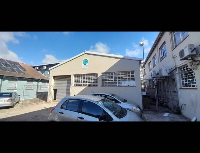 90M² WAREHOUSE RENTED IN GQEBERHA CENTRAL